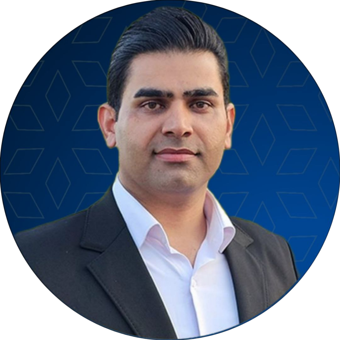 مهندس کوچک زایی